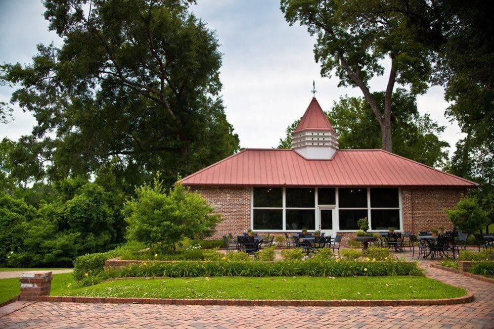 Dunleith Historic Inn Natchez Exterior photo